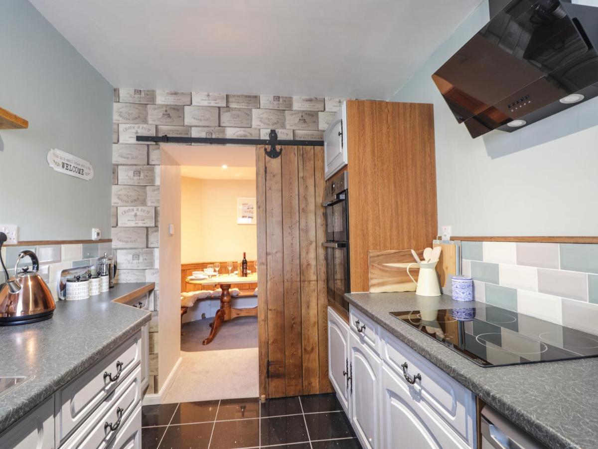 Griffin Cottage แนร์น ภายนอก รูปภาพ
