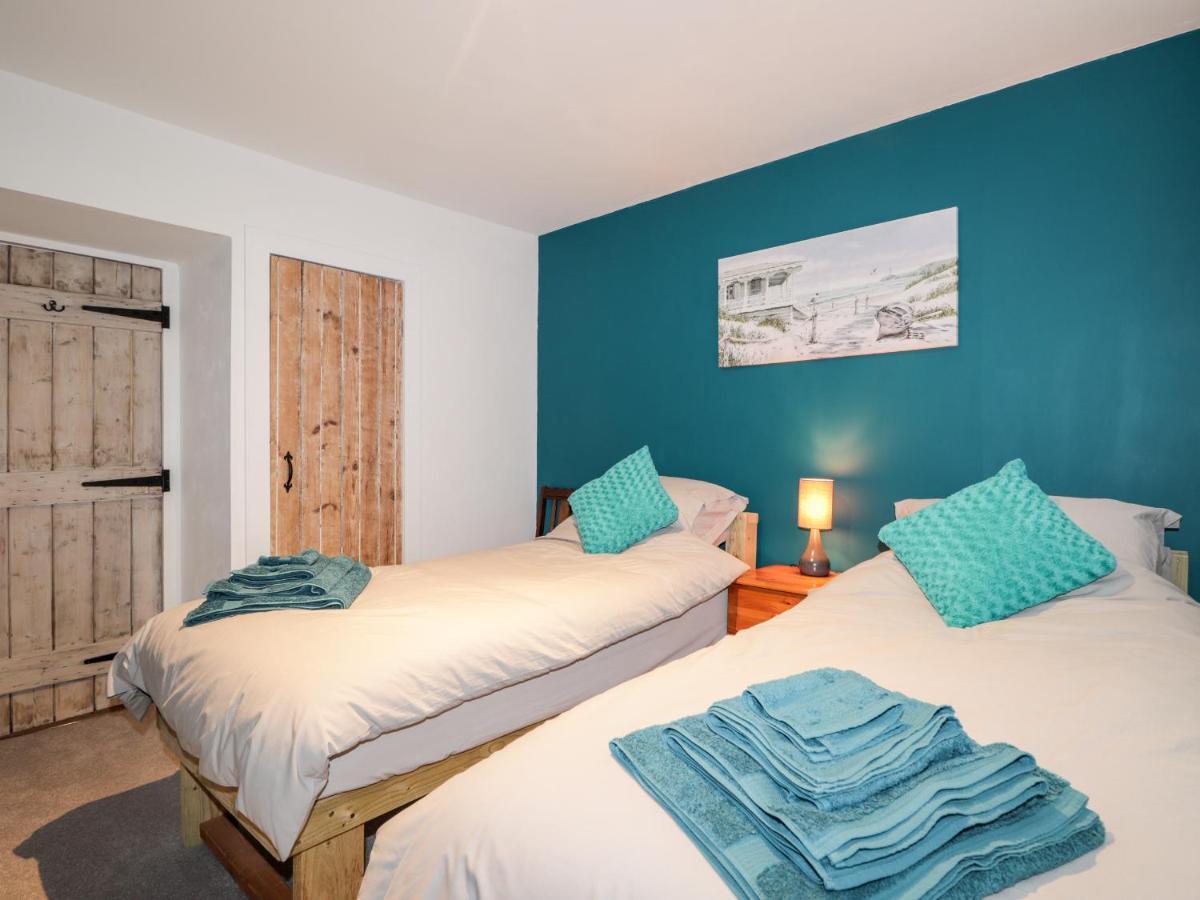 Griffin Cottage แนร์น ภายนอก รูปภาพ